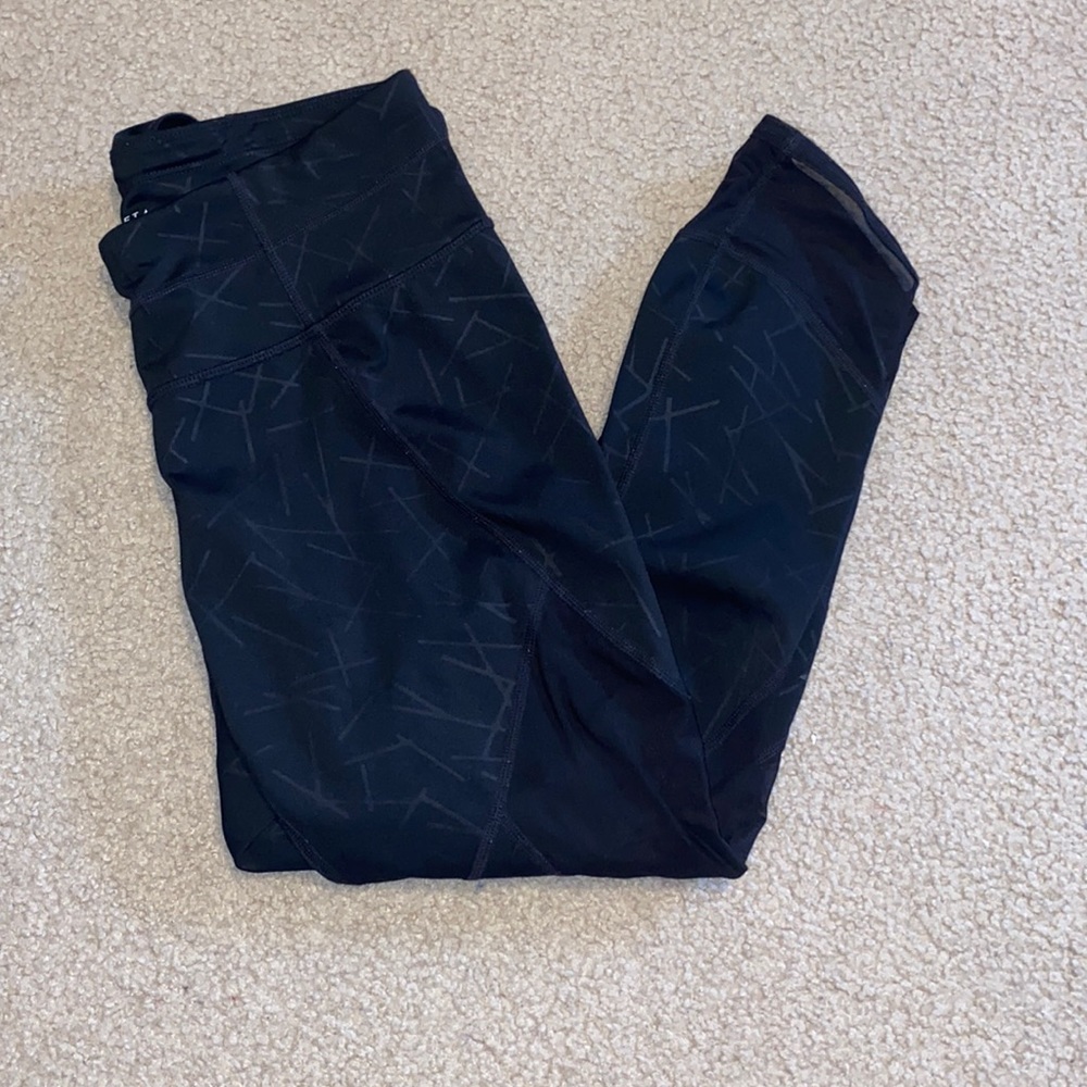 Athleta cropped black leggings with mesh designs